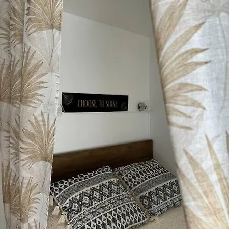 Petit Maison A La 코스타 다 카파리카