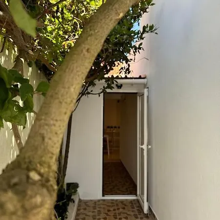 아파트 Petit Maison A La